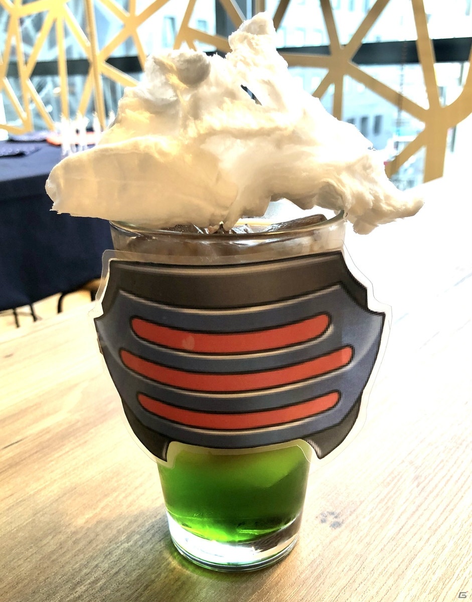 メインビジュアルを使用したアクスタは必見！「逆転裁判」コラボがカプコンカフェで7月16日から開催！試食会の模様をレポートの画像11