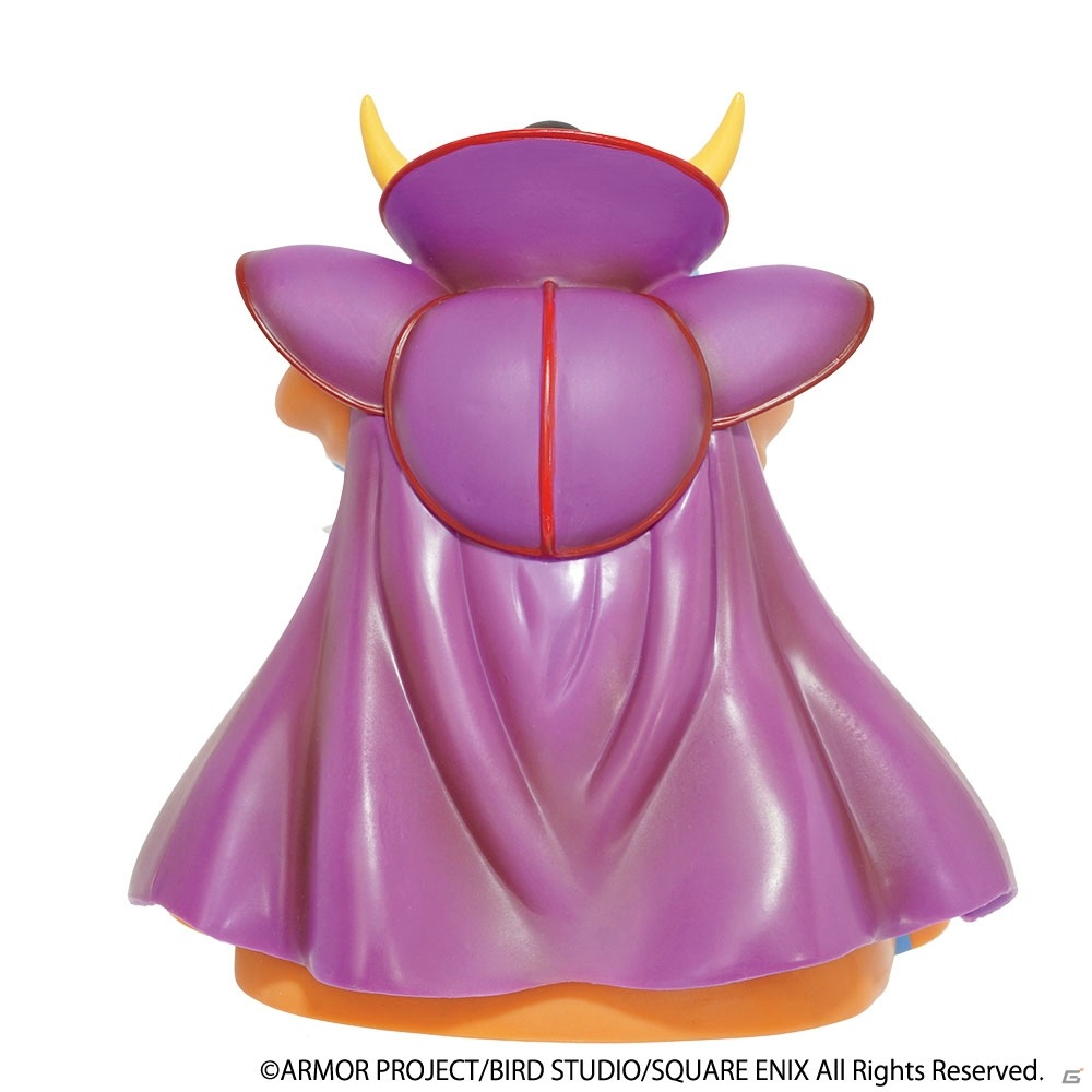 メタルスライムのぬいぐるみなどが宝箱に入った「ドラゴンクエスト 宝箱グッズセット＜赤＞」が全国のイオンにて7月23日に発売！の画像6