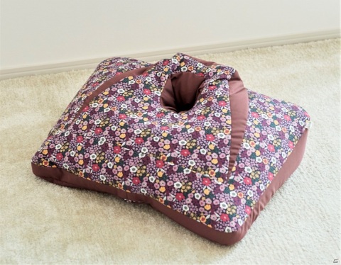 うつ伏せでのモバイルタイムをサポートする枕「NeOchi PillOw」がMakuakeで販売開始！の画像7
