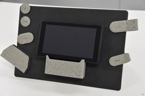 机の上の小物が片付く！スマホやNintendo Switchのスタンドにもなる「MagEasy」を紹介の画像8