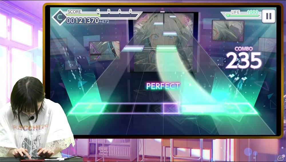 「プロジェクトセカイ カラフルステージ！ feat. 初音ミク」中島由貴さんと社築さんが収録曲「ヒバナ -Reloaded-」に挑む動画が公開！の画像2