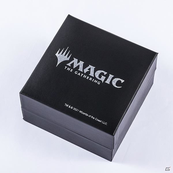 「マジック：ザ・ギャザリング」プレインズウォーカーと5色のマナをイメージした腕時計＆バッグが登場！の画像41