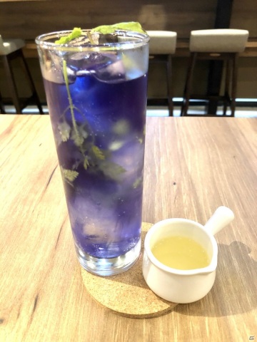 TVアニメ「憂国のモリアーティ」コラボがカプコンカフェ池袋店にて開催！ 試食会の模様をレポートの画像14