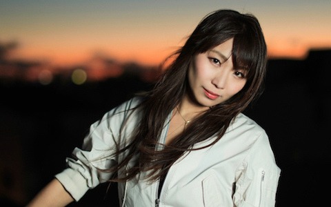 彩音さんが歌う「ひぐらしのなく頃に 業」のED曲「神様のシンドローム」が11月4日にリリース！