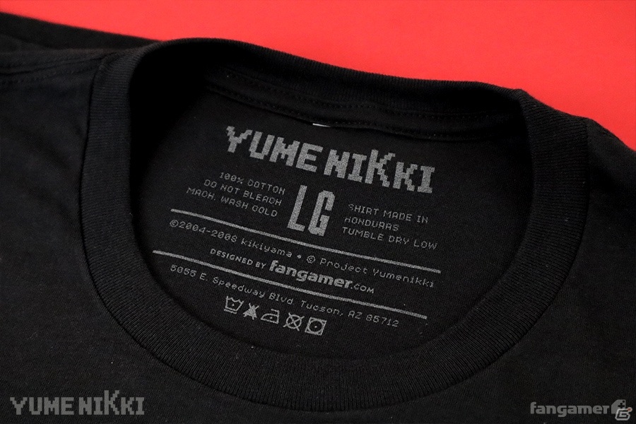 Fangamer Japanに「ゆめにっき」のグッズが初登場！とびらのへやTシャツと窓付きスウェット、ウボァピンバッジがラインナップの画像7