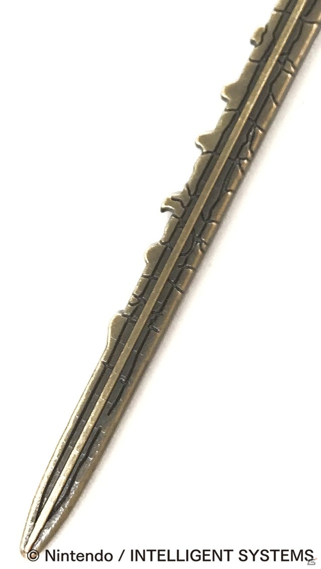 「ファイアーエムブレム 風花雪月」よりキーホルダー「Armory collection 天帝の剣」が2021年1月に発売！の画像3