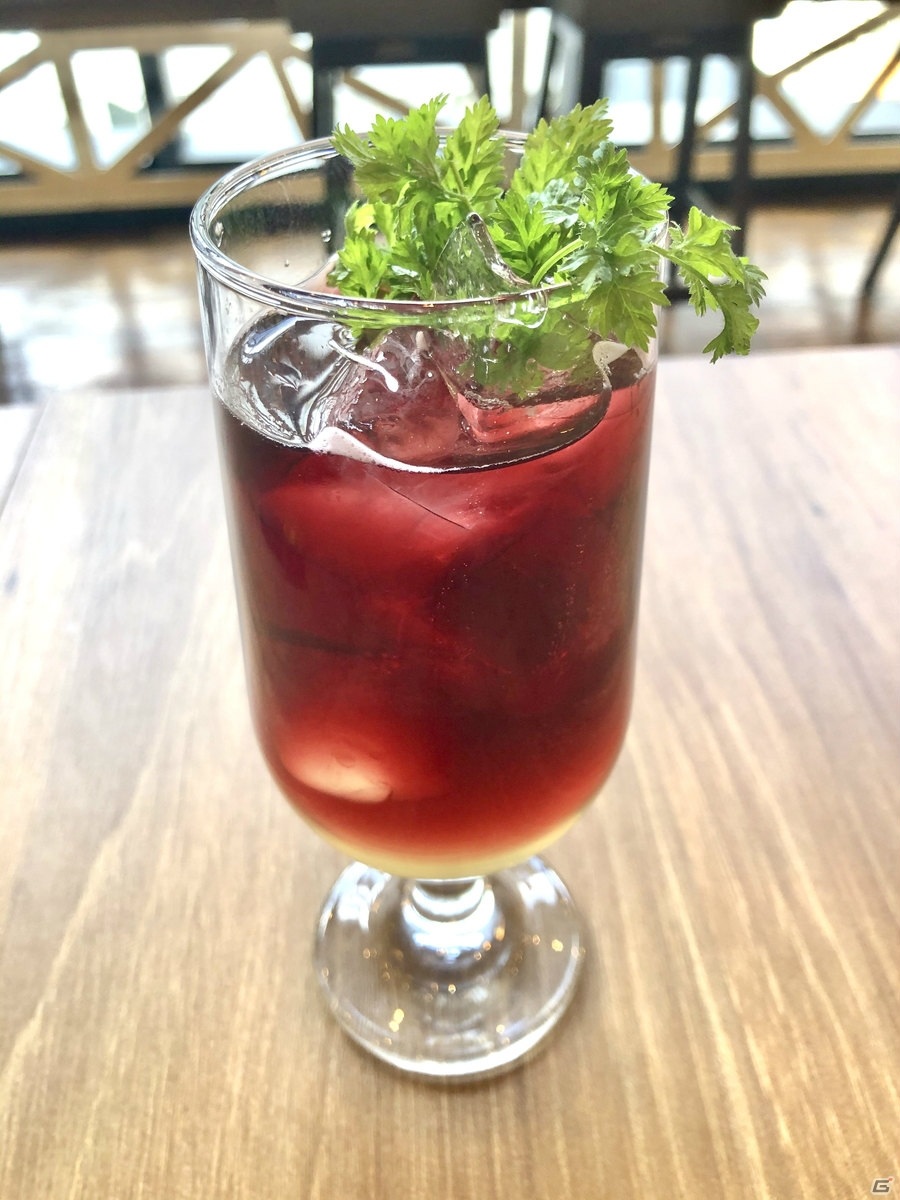 ディッシュプレートやステンドグラス風のパフェも！カプコンカフェ×「囚われのパルマ」コラボ・試食会レポートの画像23