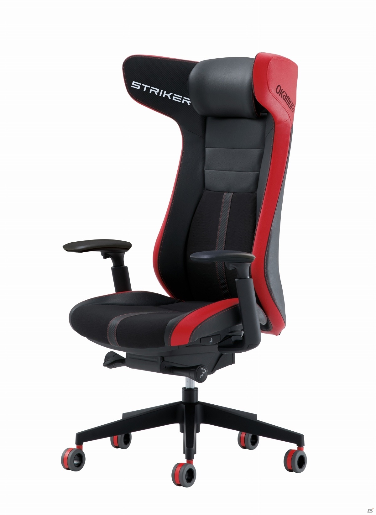 オカムラ、ゲーミングファニチュア「STRIKER」を発表―快適で健康的なプレイ環境をサポートの画像2