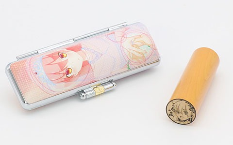 TVアニメ「トニカクカワイイ」の痛印が登場！“司押し”のラインナップに