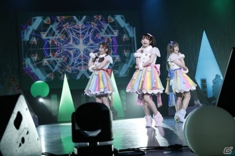 新曲をなんと5曲披露！ノンシュガースペシャルイベント「約束のてへペロピタですわ！」byプリパラ、ライブレポートの画像12