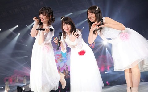 プリティーシリーズ10周年を記念したメモリアルイベント「Pretty series 10th Anniversary Pretty Festival」5月22日公演のオフィシャルレポート到着！