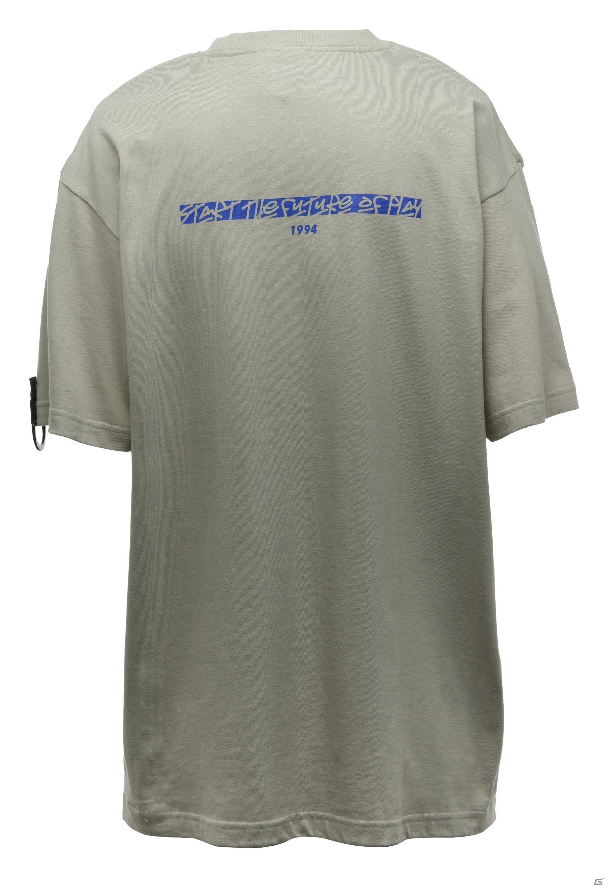 PlayStationの公式ライセンスグラフィックアートデザインTシャツが5月28日に発売！スプレーアートと90'sテイストの2デザインの画像18