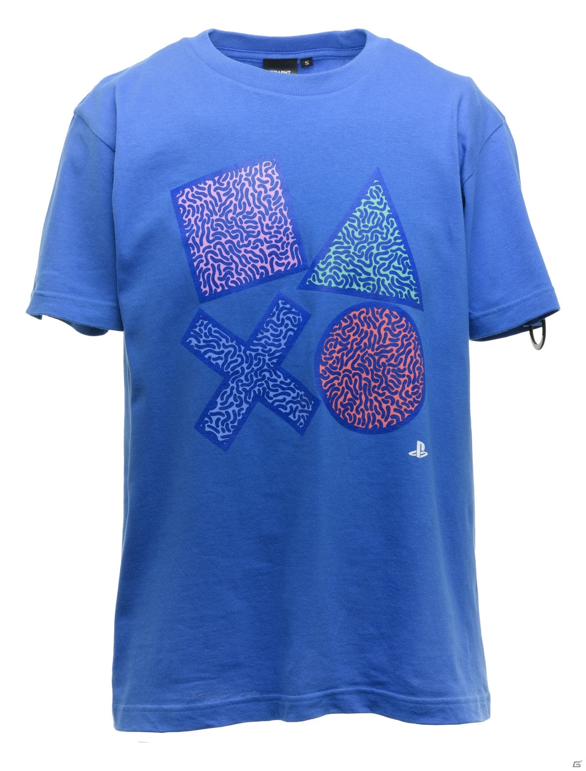 PlayStationの公式ライセンスグラフィックアートデザインTシャツが5月28日に発売！スプレーアートと90'sテイストの2デザインの画像38