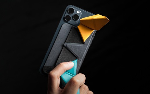 折り畳みできるスマホホルダーSAPOTO「ポケットジョイパット」が登場！スマホスタンドとしても利用可能