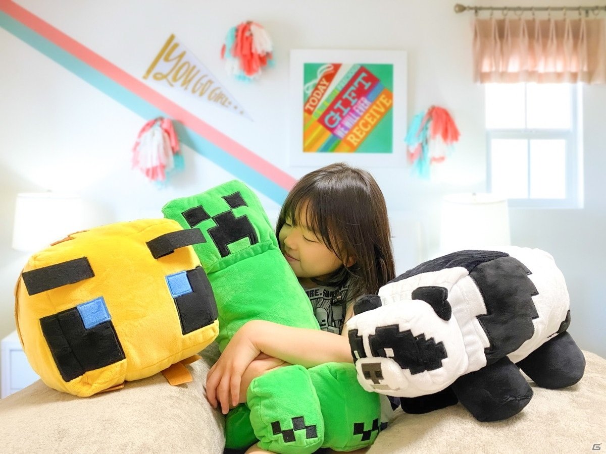 Minecraft のクリーパーやパンダなどのキャラクターが 抱きぐるみ になって登場 Gamer