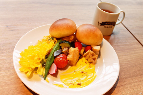 星空をモチーフにしたグッズ＆メニューを堪能できる「囚われのパルマ」カプコンカフェ イオンレイクタウン店のコラボをレポート！の画像3