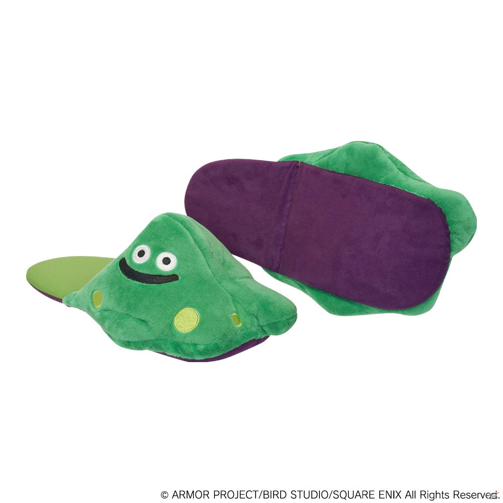 お出かけに使える「ドラゴンクエスト」グッズが登場！スライムのリュックやはぐれメタルのスリッパなどがラインナップの画像34