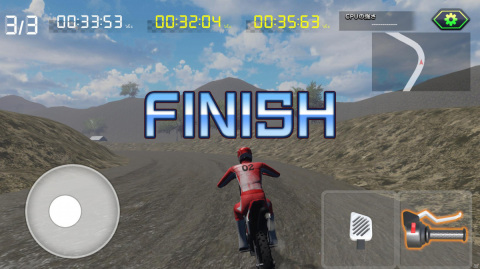 ダートコースでジャンプを決めながら1位を目指せ！iOS/Android「ゲームバラエティー オフロードバイクレース」が配信の画像6