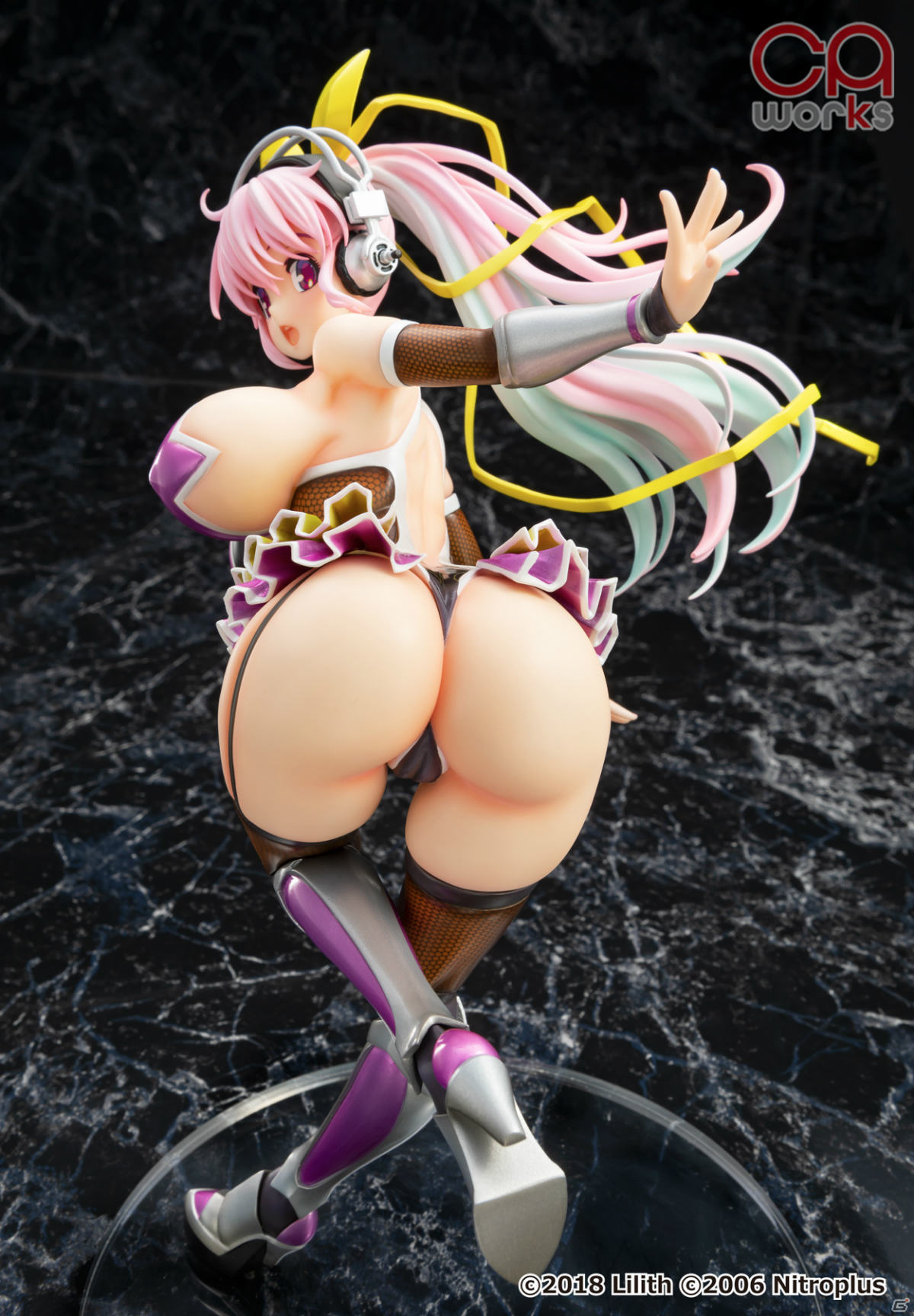 「対魔忍RPG×すーぱーそに子」対魔忍姿のすーぱーそに子が1/7スケールフィギュアで登場！B2タペストリー付きの特装版もの画像3