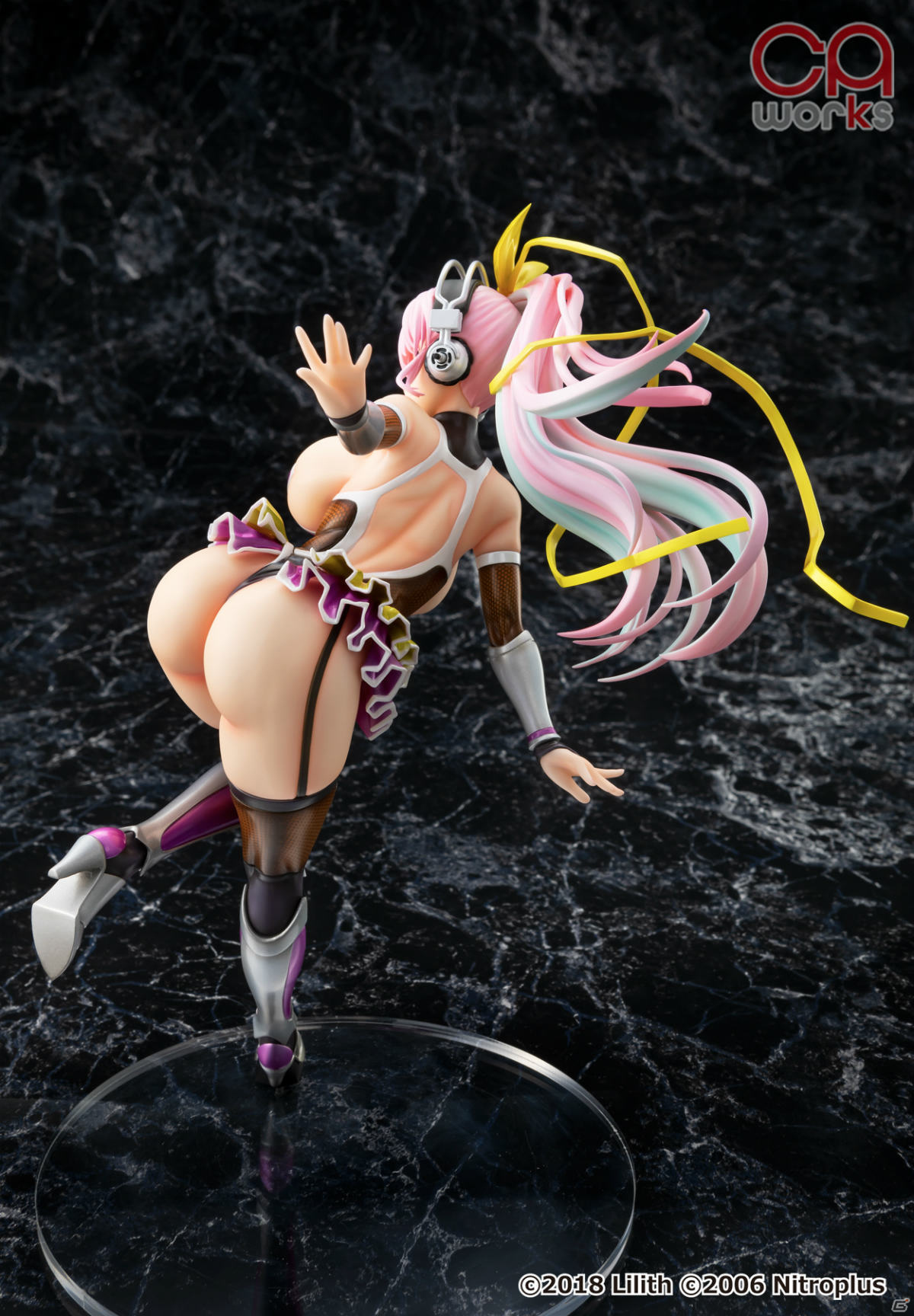 「対魔忍RPG×すーぱーそに子」対魔忍姿のすーぱーそに子が1/7スケールフィギュアで登場！B2タペストリー付きの特装版もの画像4