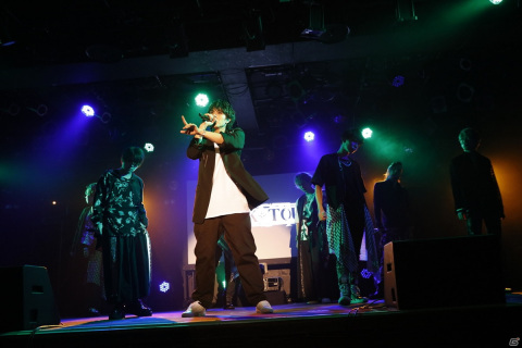 ブラスタ全国ツアー「BLACK TOUR」5公演をまとめてレポート――生バンドからチーム間コラボまでライブならではの編成もの画像23
