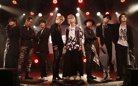 ブラスタ全国ツアー「BLACK TOUR」5公演をまとめてレポート――生バンドからチーム間コラボまでライブならではの編成も