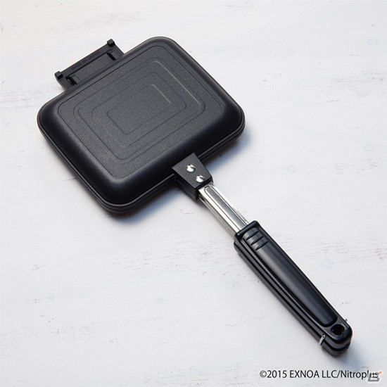 「刀剣乱舞-ONLINE-」こんのすけの焼き目が付くホットサンドメーカーが登場！片面だけをフライパンとしても利用可能の画像4
