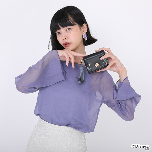 SuperGroupies×「ディズニー ツイステッドワンダーランド」ナイトレイブンカレッジの各寮をイメージしたバッグや財布が登場！の画像157
