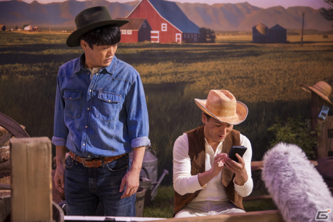 「ウォーキング・デッド：サバイバー」劇団ひとりさんと狩野英孝さんが出演するTVCM「撮影の合間に」篇が10月28日より放送決定！の画像51
