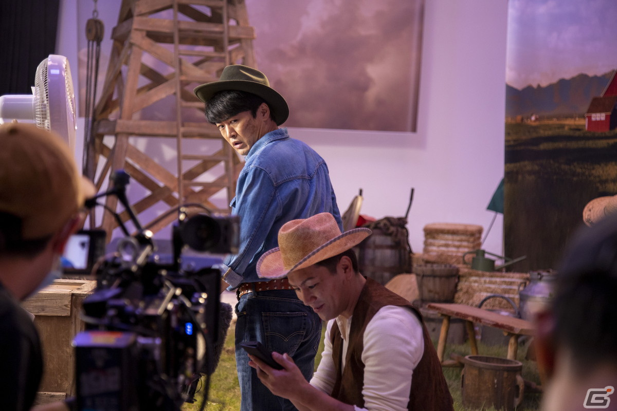 「ウォーキング・デッド：サバイバー」劇団ひとりさんと狩野英孝さんが出演するTVCM「撮影の合間に」篇が10月28日より放送決定！の画像47