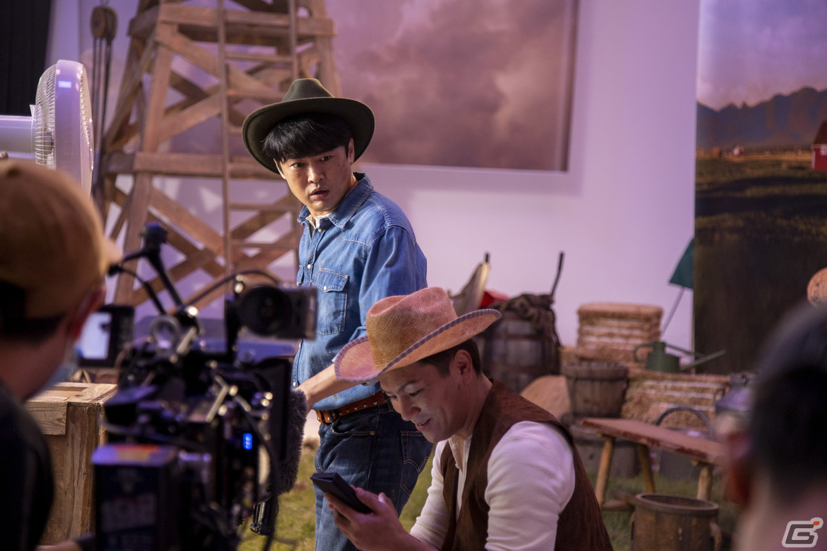 「ウォーキング・デッド：サバイバー」劇団ひとりさんと狩野英孝さんが出演するTVCM「撮影の合間に」篇が10月28日より放送決定！の画像48