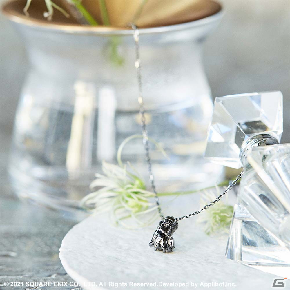 「NieR Re［in］carnation」よりママと運送屋のネックレスやフィギュアキーホルダーなど関連グッズが登場！の画像6