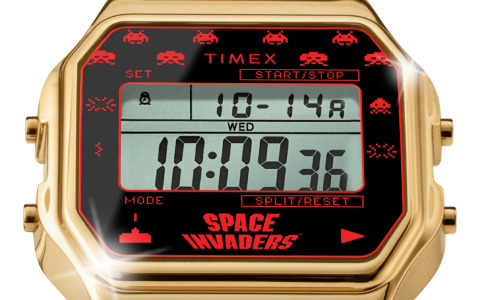 「TIMEX 80」と「スペースインベーダー」のコラボウォッチが2022年1月21日に発売！ゲームサウンドが鳴る機能を搭載