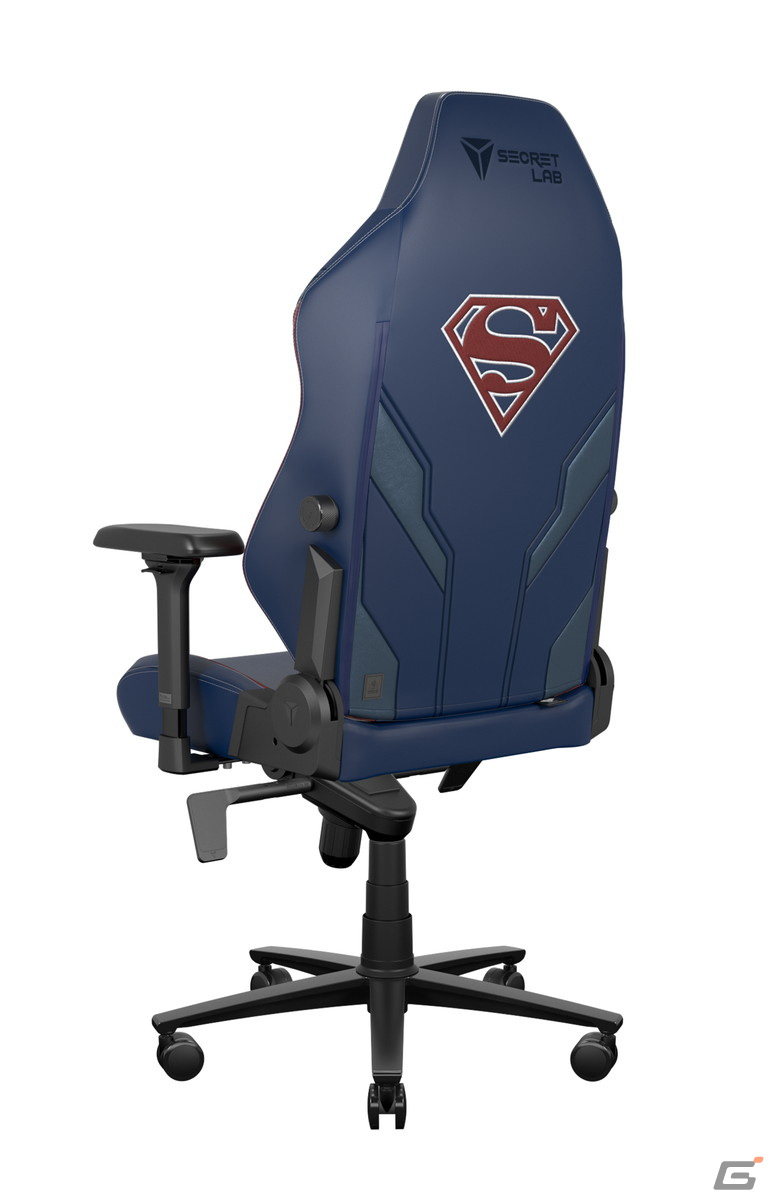 SecretlabのゲーミングチェアラインナップにDCのスーパーマンとフラッシュが登場！の画像6