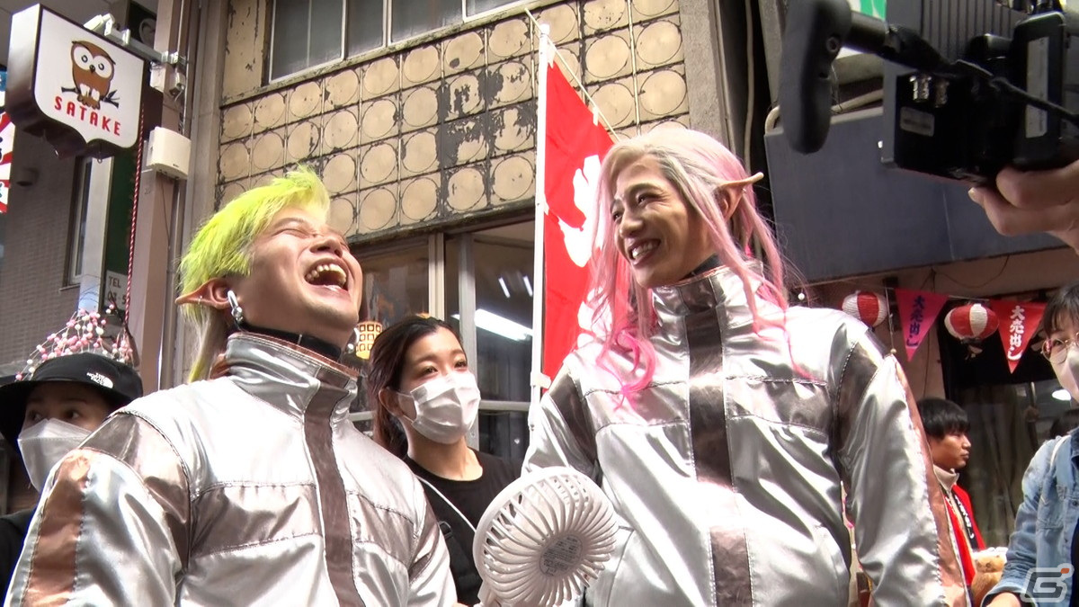 「モンスターストライク」のTVCM「福引」篇 が放送開始！お馴染みの宇宙人4人組がスマホを目指して福引に挑戦の画像21