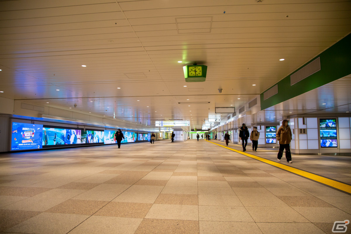 「アークナイツ」がJR新宿駅東西自由通路をジャック！JR秋葉原駅ではアーミヤによる特別音声を放送の画像1