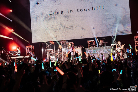 RAISE A SUILEN SPECIAL LIVE「Repaint」のオフィシャルレポートが到着！公演中のフォトと共にライブの熱気をお届けの画像3