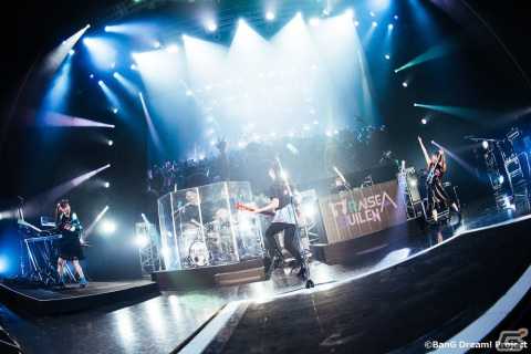 RAISE A SUILEN SPECIAL LIVE「Repaint」のオフィシャルレポートが到着！公演中のフォトと共にライブの熱気をお届けの画像5