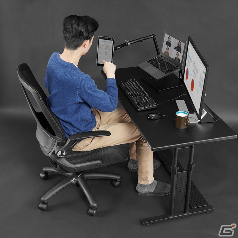誰もが一度は夢見る寝ながらゲームを実現！天板やポールに設置できるタブレットアームが登場の画像11