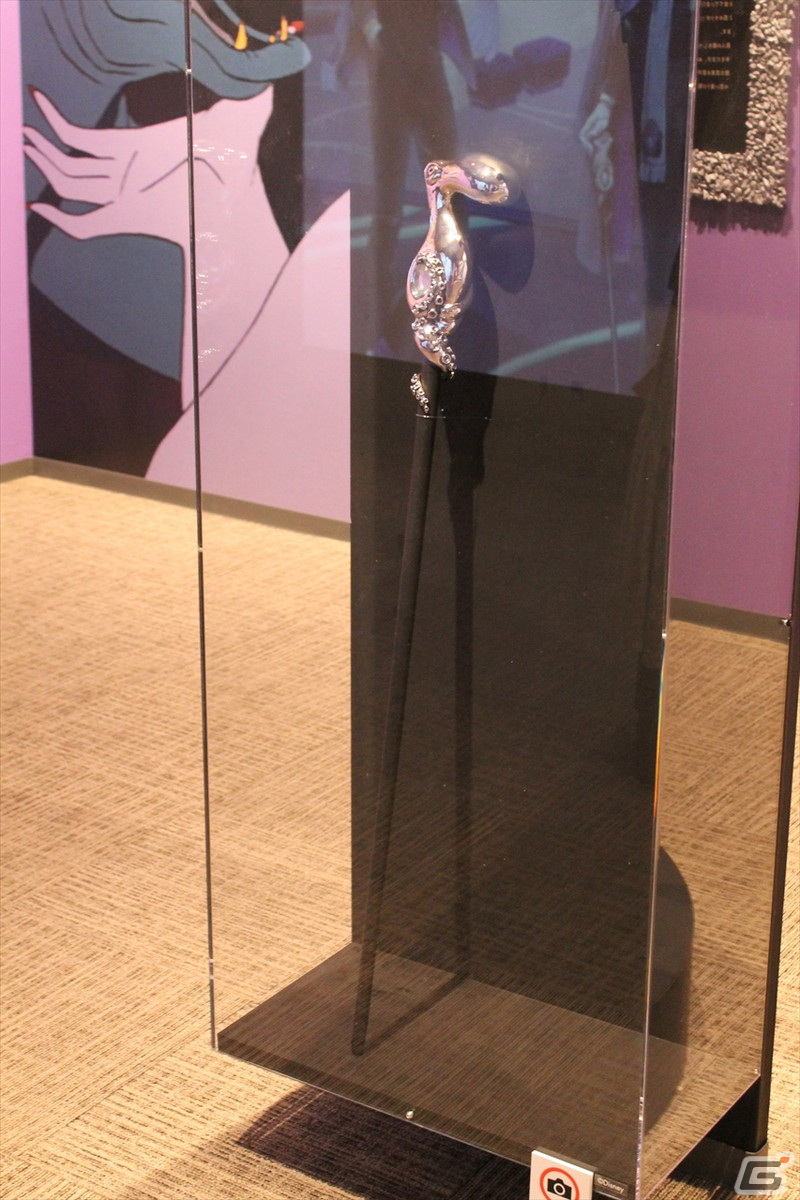 寮服の再現や設定画など貴重な資料が満載！「ディズニー ツイステッドワンダーランド展」をレポートの画像40