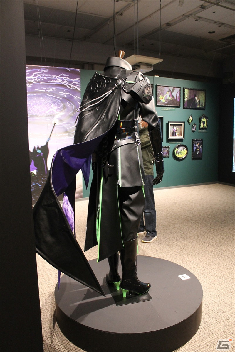 寮服の再現や設定画など貴重な資料が満載！「ディズニー ツイステッドワンダーランド展」をレポートの画像71