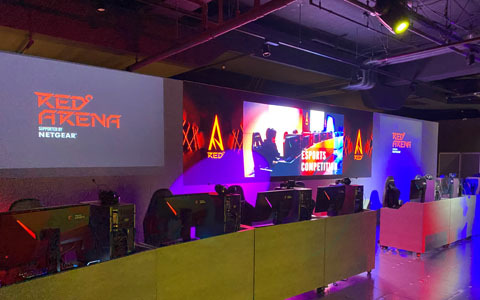 ネットギアがesportsパーク「RED゜TOKYO TOWER」内のRED゜ARENAへのネーミングライツ契約を締結