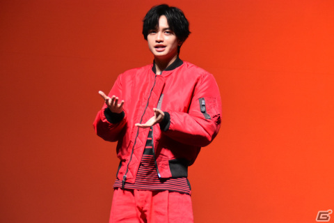 Sexy Zone・中島健人さんのストライクショットが炸裂！「モンスターストライク」新CM発表会をレポートの画像1