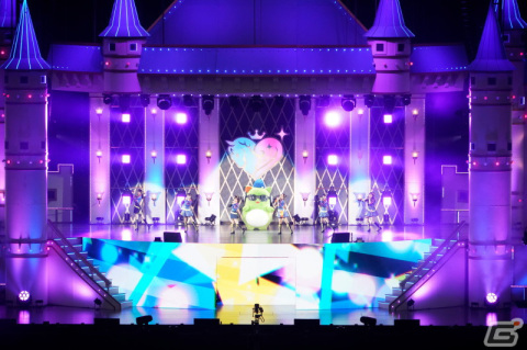 出演者49人で全50曲を披露！「アイドルマスター シンデレラガールズ」10周年ツアーファイナル公演DAY1レポートの画像14