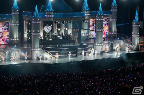出演者49人で全50曲を披露！「アイドルマスター シンデレラガールズ」10周年ツアーファイナル公演DAY1レポートの画像24
