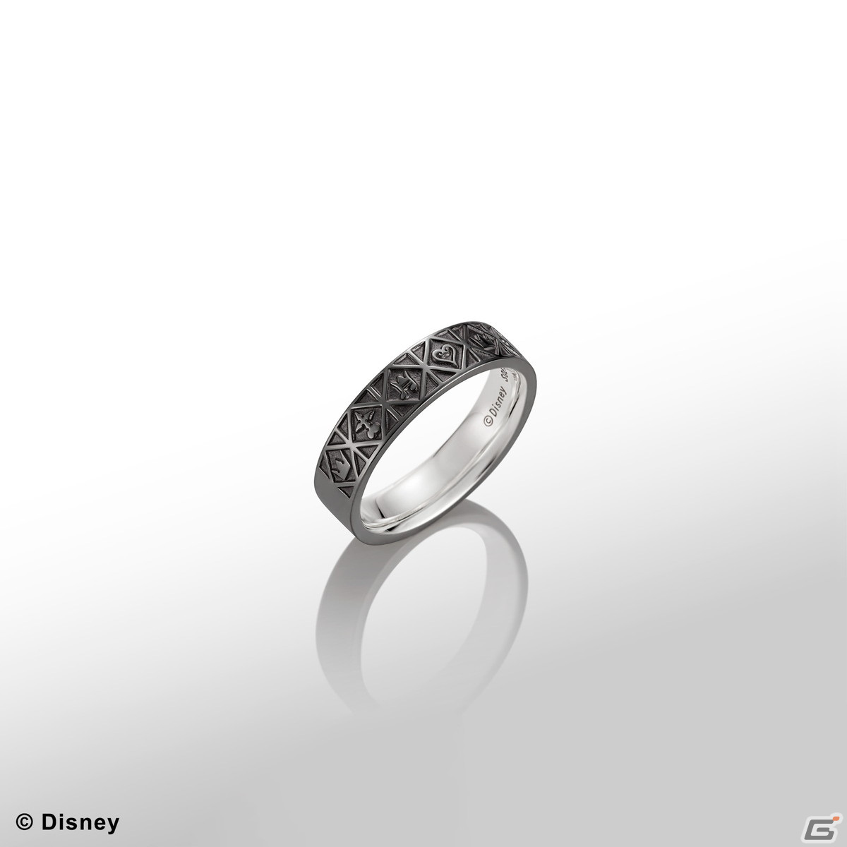 キングダム ハーツ」江戸切子 オールドグラスなど20周年記念