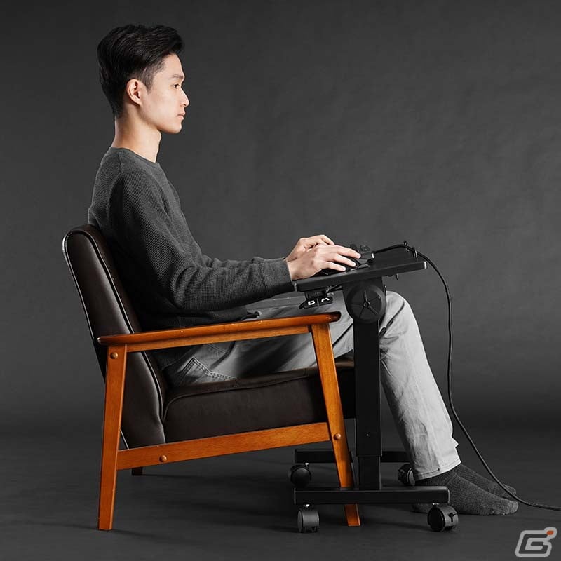 ベッドゲーマーのためのゲーミングテーブルがバウヒュッテより発売！ベッドに寝ころんだまま快適なプレイを実現の画像16