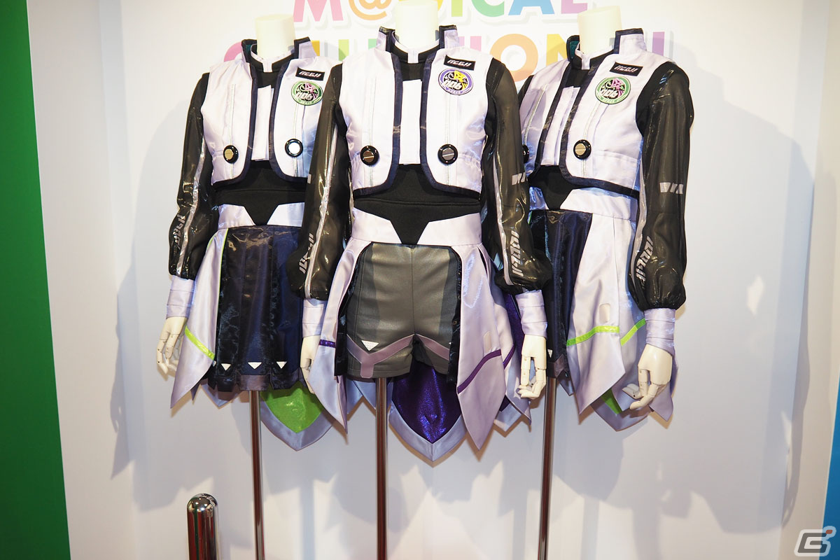 「アイドルマスター シンデレラガールズ」10周年ツアーの裏側も楽しめる企画展「M@GICALCOLLECTION!!!」をレポートの画像18
