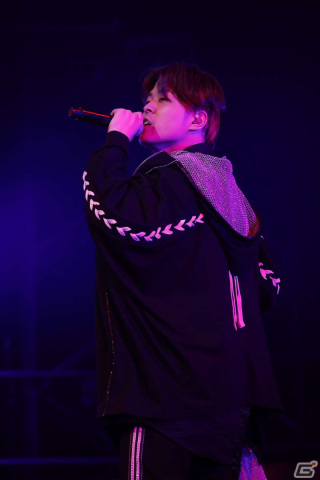 「ブラックスター -Theater Starless-」ライブツアー「BLACK TOUR 2022」福岡公演の公式レポートが到着！の画像7