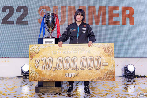 「RAGE Shadowverse 2022 Summer GRAND FINALS」の熱戦を制し王者の座を手にしたのは“ういはら選手”！の画像2